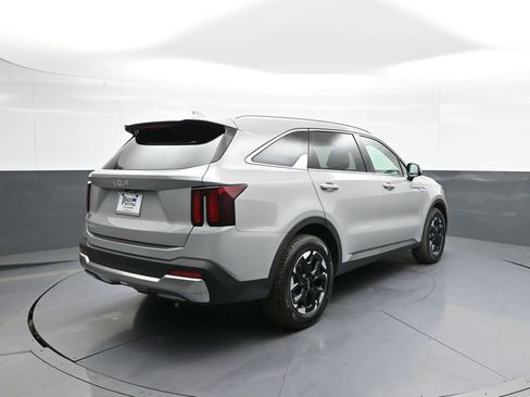New 2026 Kia Sorento S AWD/4WD image 6