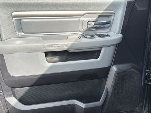 Used 2015 RAM 1500 Big Horn AWD/4WD image 6