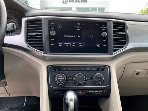 Used 2019 Volkswagen Atlas SE FWD image 28