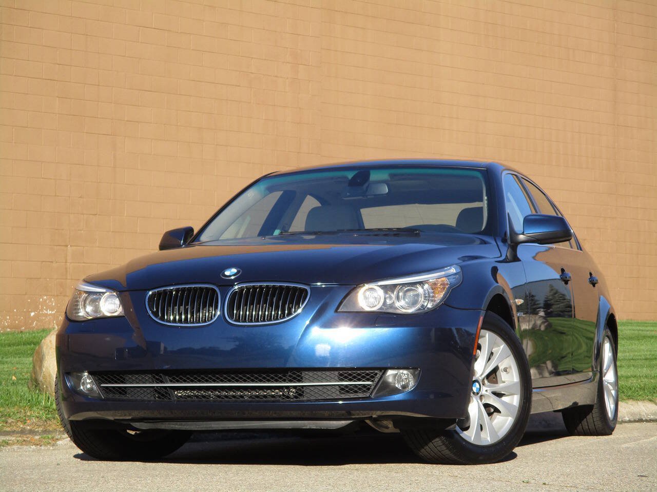 Used 2010 BMW 535i xDrive Sedan AWD/4WD image 51