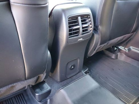 Used 2024 Ford Escape ST-Line w/ Tech Pack #1 AWD/4WD image 31