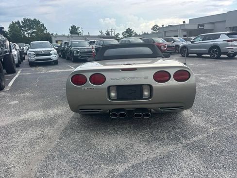 Used 2000 Chevrolet Corvette Convertible RWD image 4