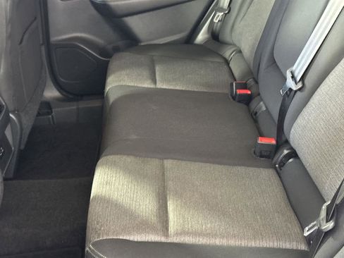 Used 2022 Nissan Rogue SV image 13