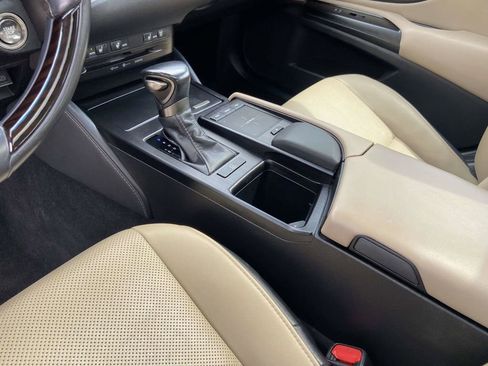 Used 2020 Lexus ES 350 w/ Premium Package FWD image 21