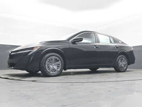 New 2026 Nissan Sentra S FWD image 24