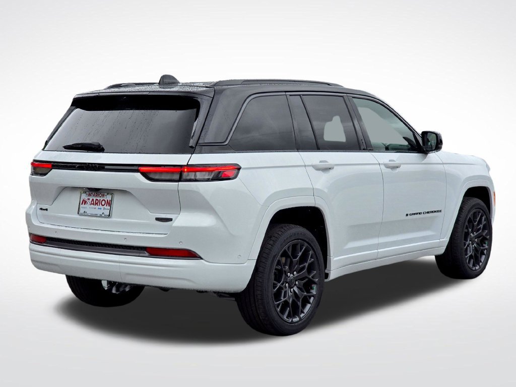 New 2027 Jeep Grand Cherokee Summit AWD/4WD image 21