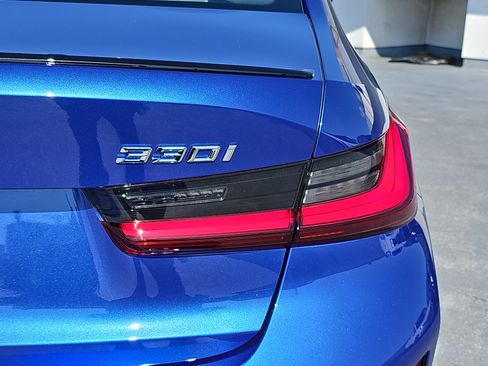 New 2026 BMW 330i Sedan w/ M Sport Package image 35