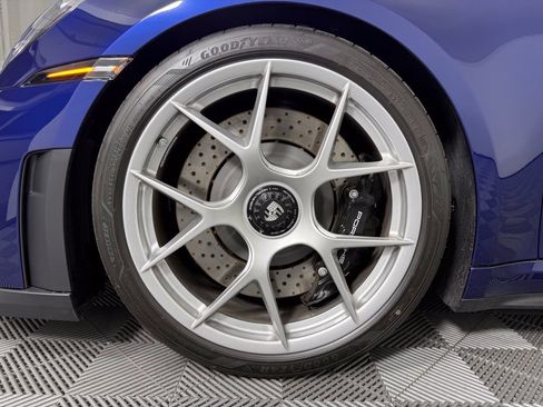 Used 2026 Porsche 911 GT3 RWD image 13
