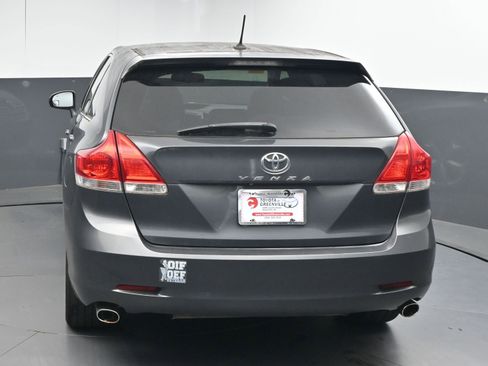Used 2010 Toyota Venza Base image 7