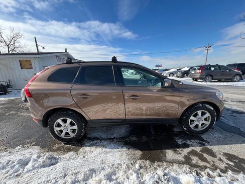 Used 2010 Volvo XC60 3.2 image 4