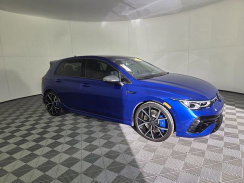 Used 2024 Volkswagen Golf R AWD/4WD image 2