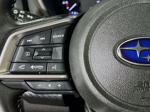 Used 2023 Subaru Ascent Premium w/ Convenience Package image 13