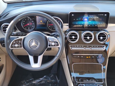 Used 2020 Mercedes-Benz GLC 300 image 32