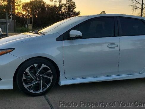 Used 2016 Scion iM image 1