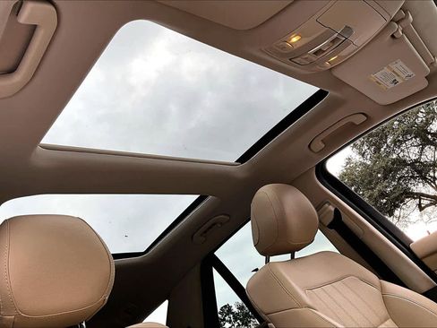 Used 2018 Mercedes-Benz GLE 350 image 13