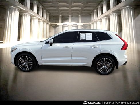Used 2018 Volvo XC60 T5 Momentum w/ Convenience Package image 7