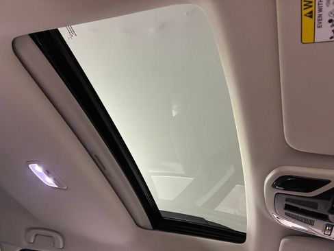 Used 2023 Subaru Outback Limited XT image 30