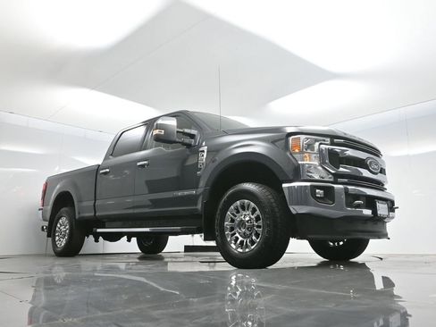 Used 2021 Ford F250 XLT w/ XLT Premium Package AWD/4WD image 53