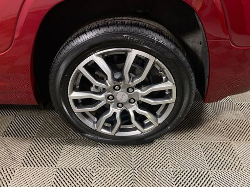 Used 2023 GMC Terrain Denali AWD/4WD image 10