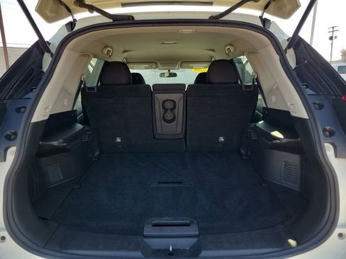 Used 2020 Nissan Rogue S AWD/4WD image 7