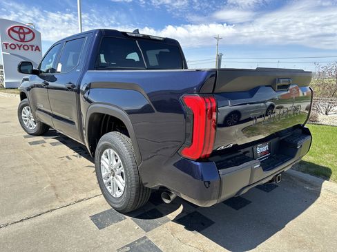 New 2026 Toyota Tundra SR5 w/ SR5 Premium Package AWD/4WD image 4