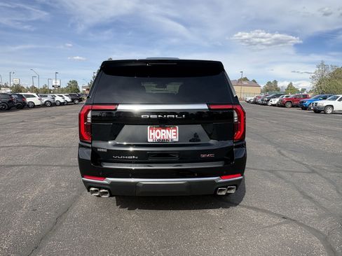 New 2026 GMC Yukon Denali w/ Sun & Power Step Package AWD/4WD image 7