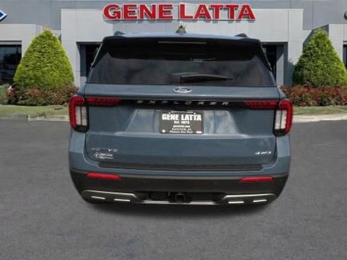 New 2026 Ford Explorer Active w/ Active Comfort Package image 15