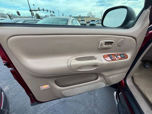 Used 2003 Toyota Tundra Limited image 9