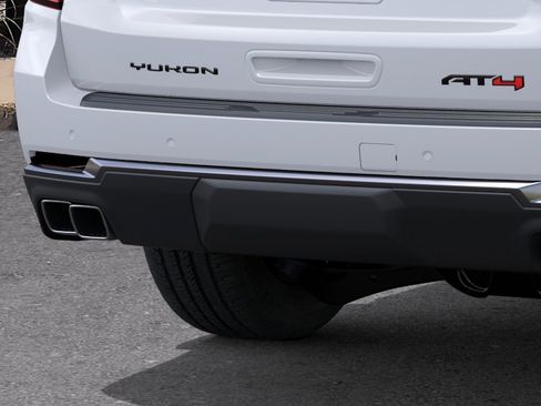 New 2026 GMC Yukon AT4 Ultimate AWD/4WD image 14