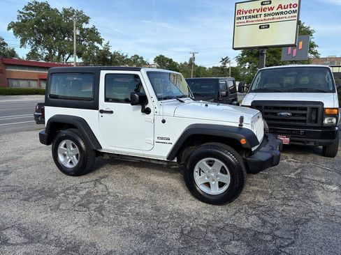 Used 2016 Jeep Wrangler Sport w/ Quick Order Package 24S AWD/4WD image 14