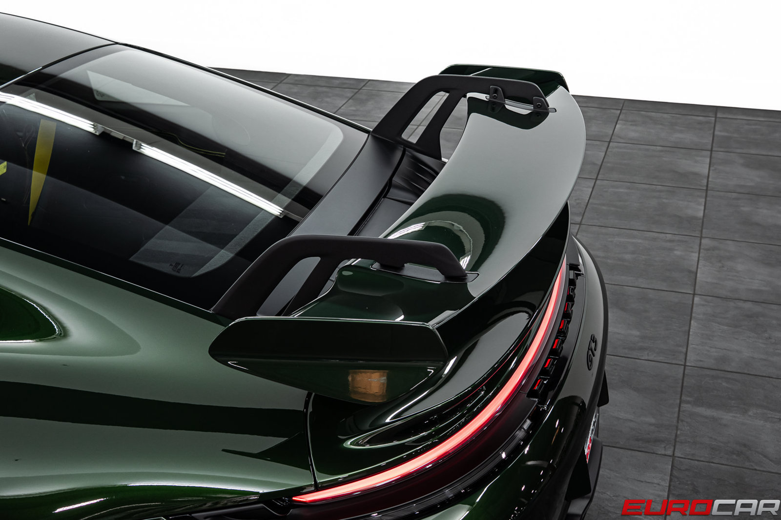 Used 2026 Porsche 911 GT3 RWD image 17