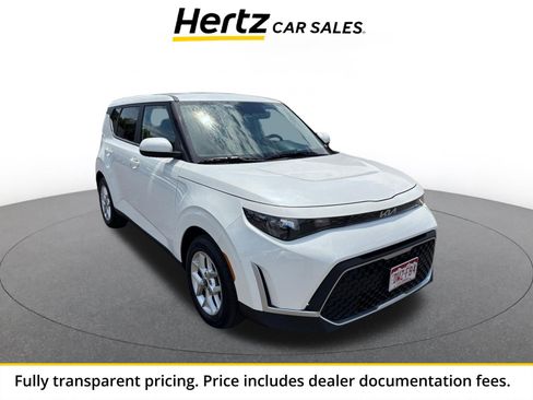 Used 2025 Kia Soul LX w/ LX Technology Package FWD image 1
