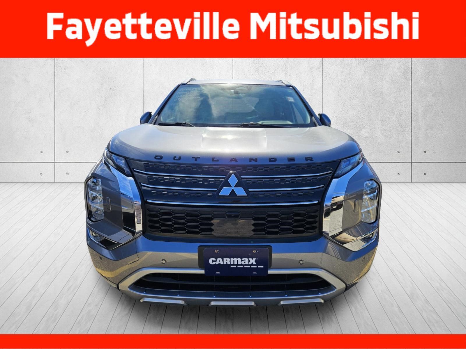 Used 2023 Mitsubishi Outlander SEL AWD/4WD image 5