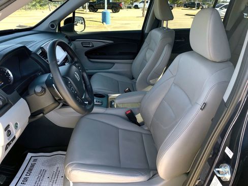 Used 2023 Honda Ridgeline RTL-E image 11