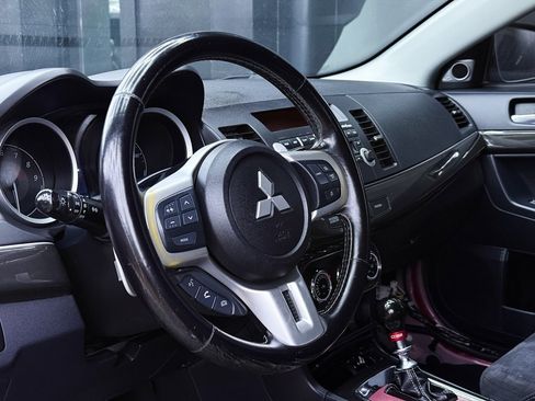 Used 2010 Mitsubishi Lancer Evolution MR image 16