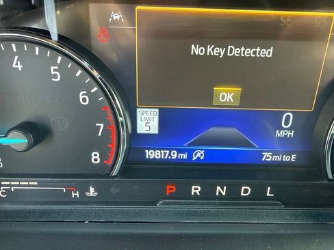 Used 2023 Ford Explorer ST-Line w/ Class IV Trailer Tow Package AWD/4WD image 12
