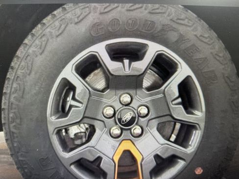 Used 2025 Ford Maverick Tremor image 8