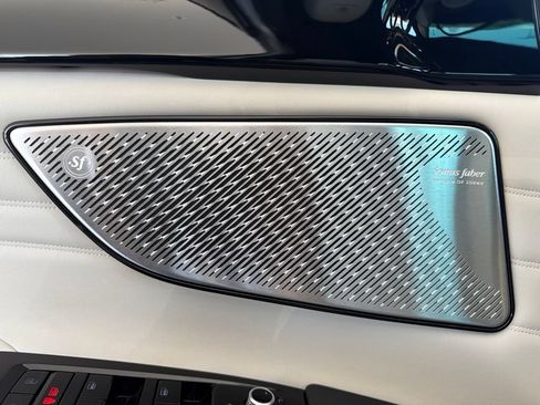 Certified 2023 Maserati Grecale Folgore AWD/4WD image 27