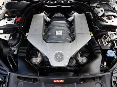 Used 2013 Mercedes-Benz C 63 AMG Sedan w/ AMG Development Pkg image 57