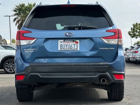 Used 2021 Subaru Forester Limited image 5