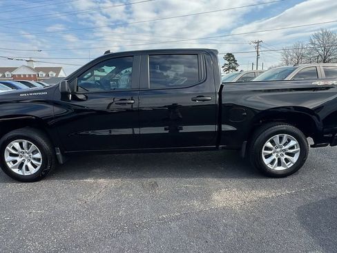 New 2025 Chevrolet Silverado 1500 Custom image 8