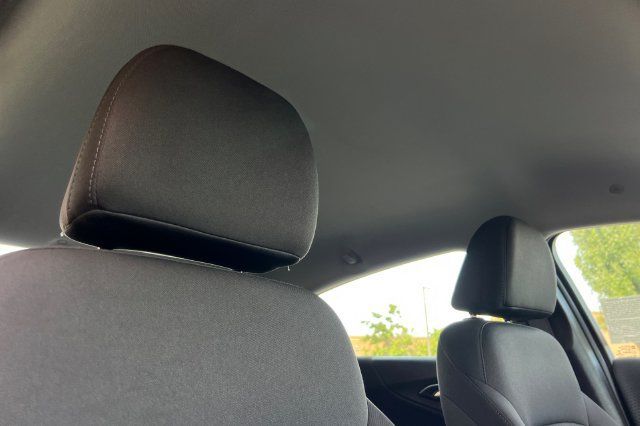 Used 2025 Chevrolet Malibu LT FWD image 18