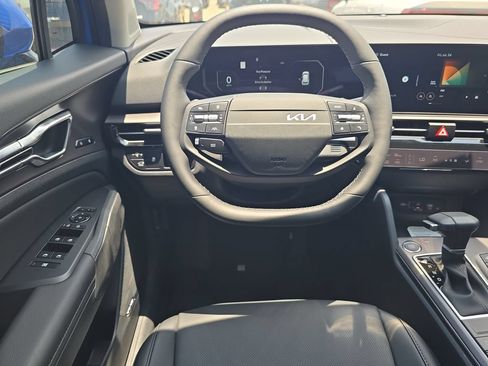 New 2026 Kia Sportage SX FWD image 14