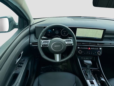 New 2026 Hyundai Tucson SEL image 17