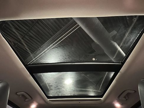 Used 2018 Ford Escape SEL AWD/4WD image 27