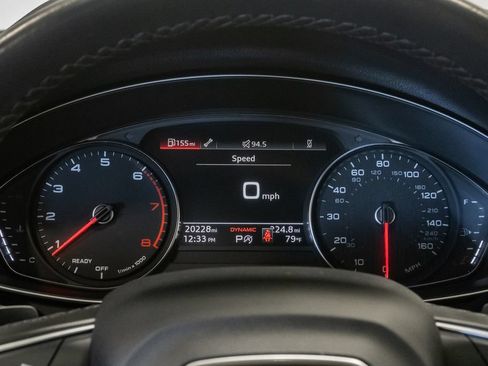 Used 2023 Audi Q5 2.0T Premium w/ Convenience Package AWD/4WD image 16