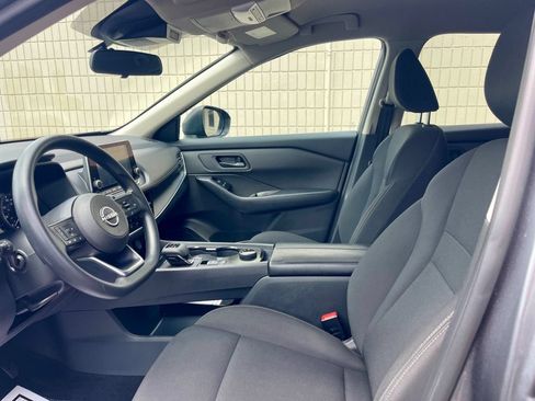 Used 2024 Nissan Rogue S AWD/4WD image 5
