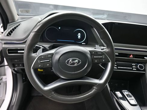 Used 2023 Hyundai Sonata Limited w/ Preferred Accessory Package image 15