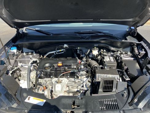 Certified 2025 Honda HR-V LX image 34