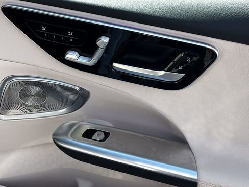 Certified 2025 Mercedes-Benz C 300 Sedan image 17